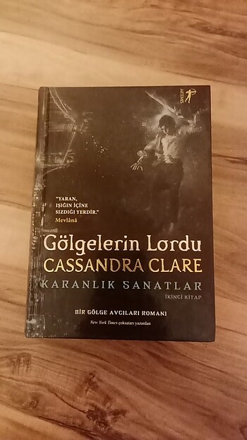 Gölgelerin Lordu Karanlık Sanatlar 2. kitap 