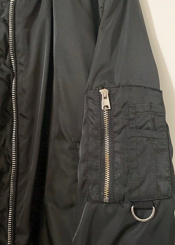 Siyah Düğmeli Kadın Bomber Ceket Pull&bear orijinal hatasız - Görsel 3
