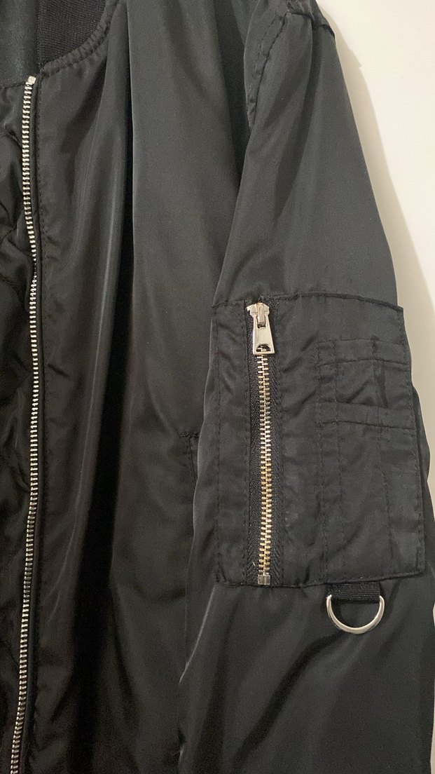 Siyah Düğmeli Kadın Bomber Ceket Pull&bear orijinal hatasız - Görsel 3