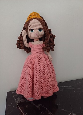 Diğer Amigurumi prenses bebek