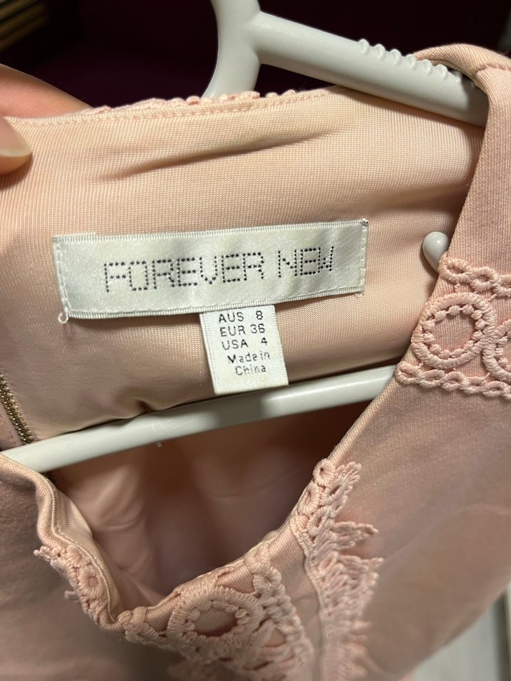 Bej Dantel Detaylı Midi Elbise - Görsel 4