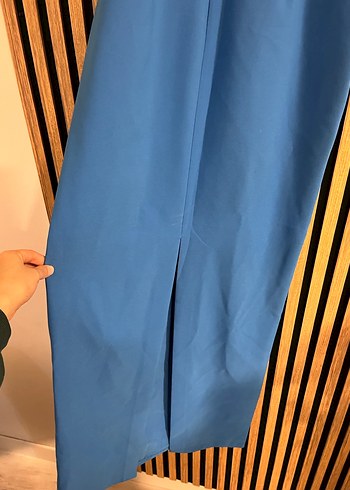 Mavi Uzun Sırt Fermuarlı Yüksek Yakalı Elbise - Görsel 4