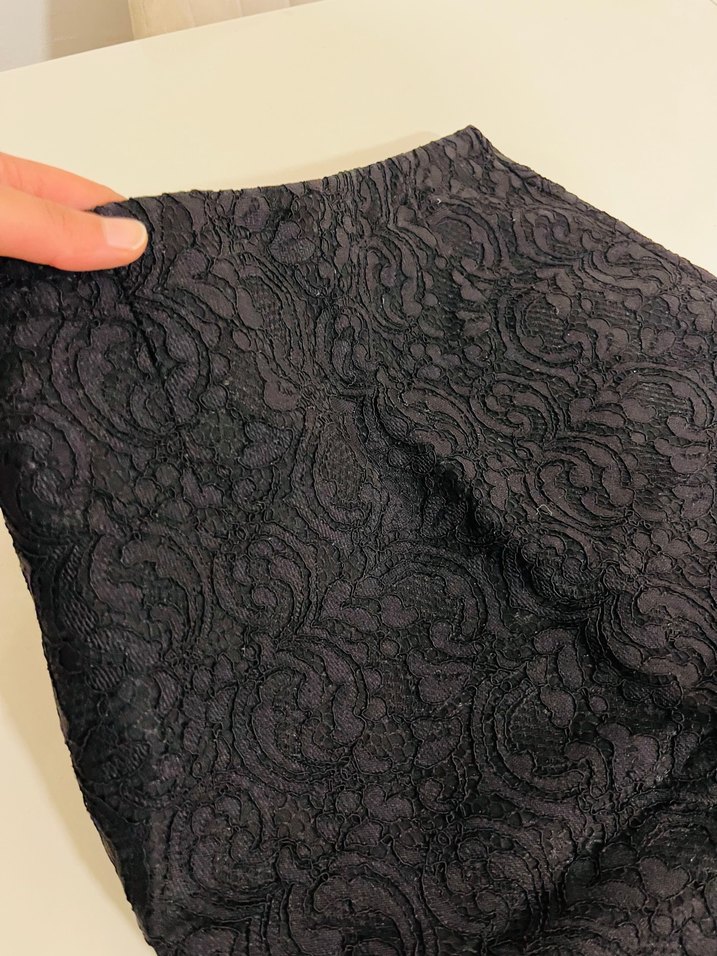 Dantel Detaylı Siyah Midi Kalem Etek - Görsel 2