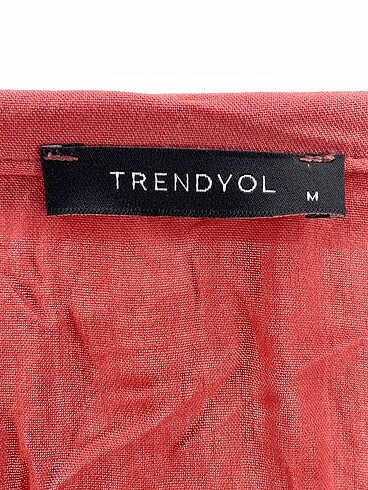 m Beden çeşitli Renk Trendyol & Milla Bluz %70 İndirimli.