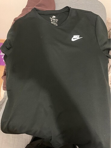 Nike siyah tisort