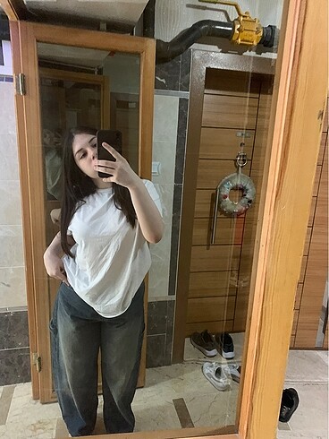 bershka baggy carpenter jean indirim olur
