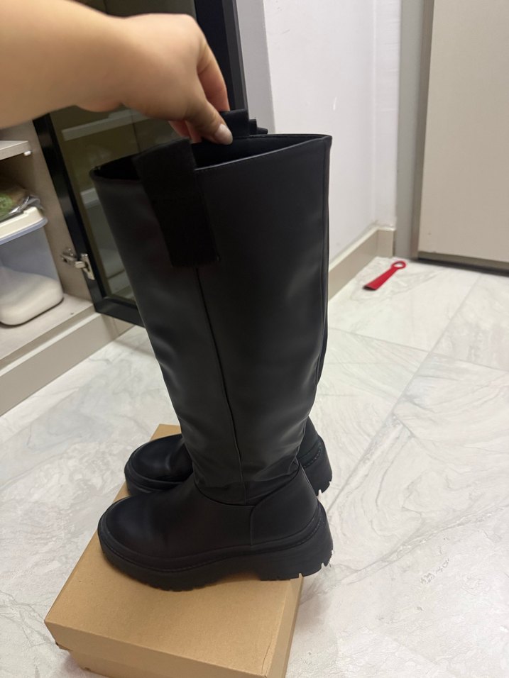 Stradivarius çizme - Görsel 2