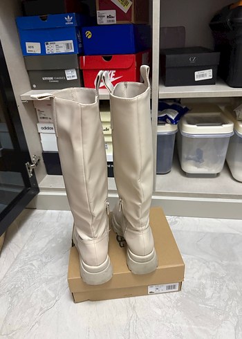 Stradivarius çizme - Görsel 3