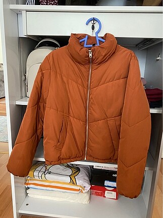 H&m mont