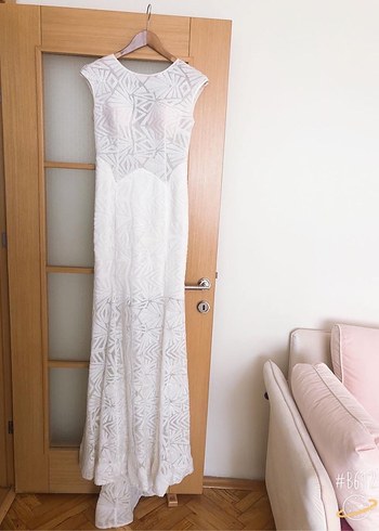 Bohem Yüksek Yakalı Uzun Kuyruklu Beyaz Gelinlik - Görsel 2