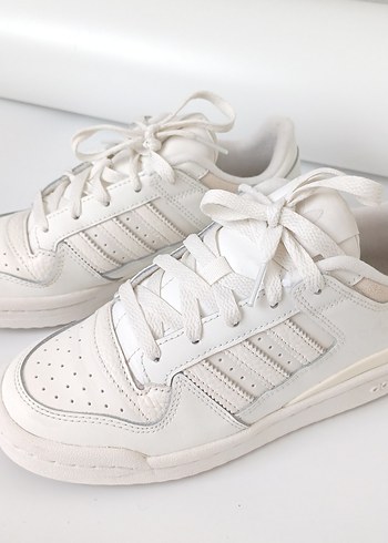 37,5 Beden Adidas Beyaz Kadın Spor Ayakkabı