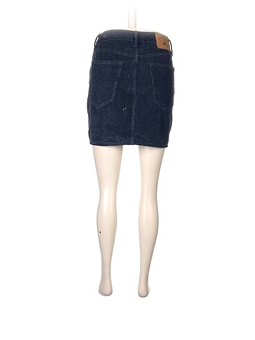 28 Beden Superdry Mini Etek %70 İndirimli.