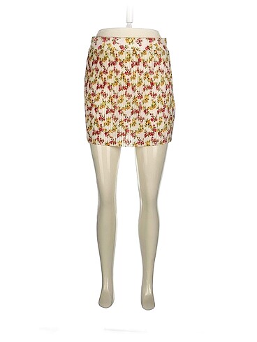 Bershka Mini Etek %70 İndirimli.
