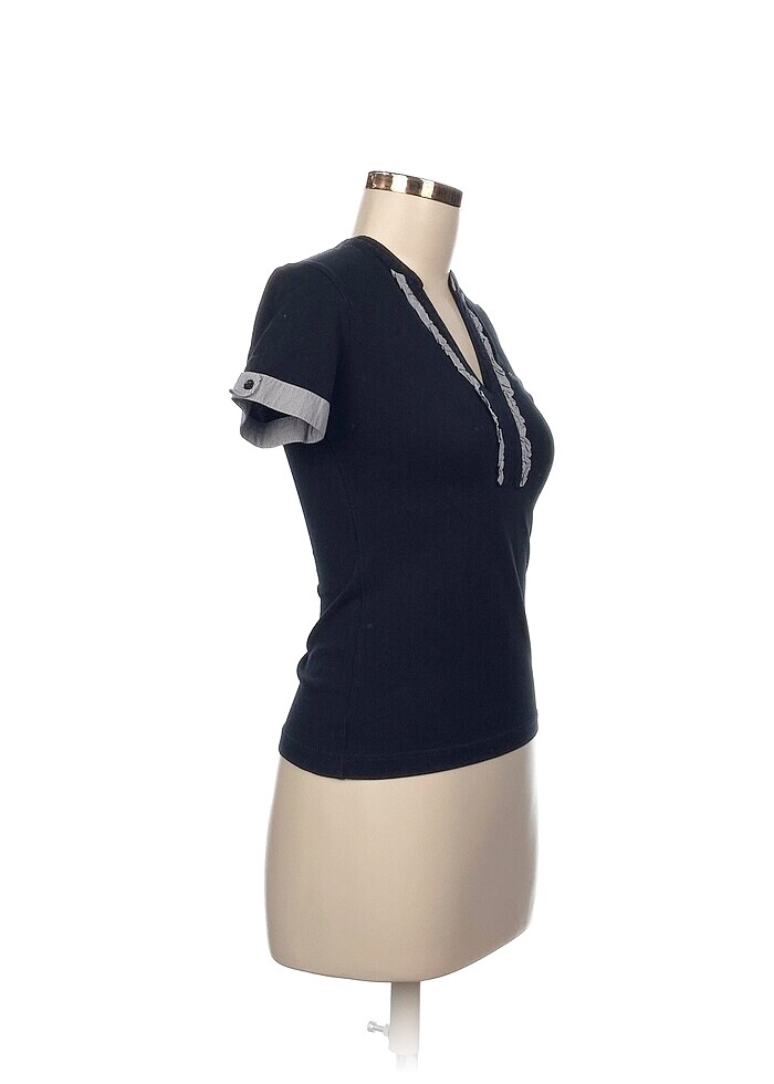 Lacoste T-shirt %70 İndirimli. - Görsel 2