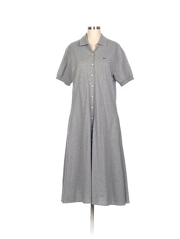 Lacoste Uzun Elbise %70 İndirimli.