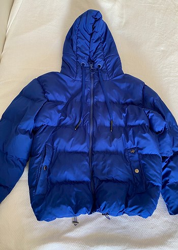 Parlak Mavi Oversize Kapüşonlu Şişme Mont