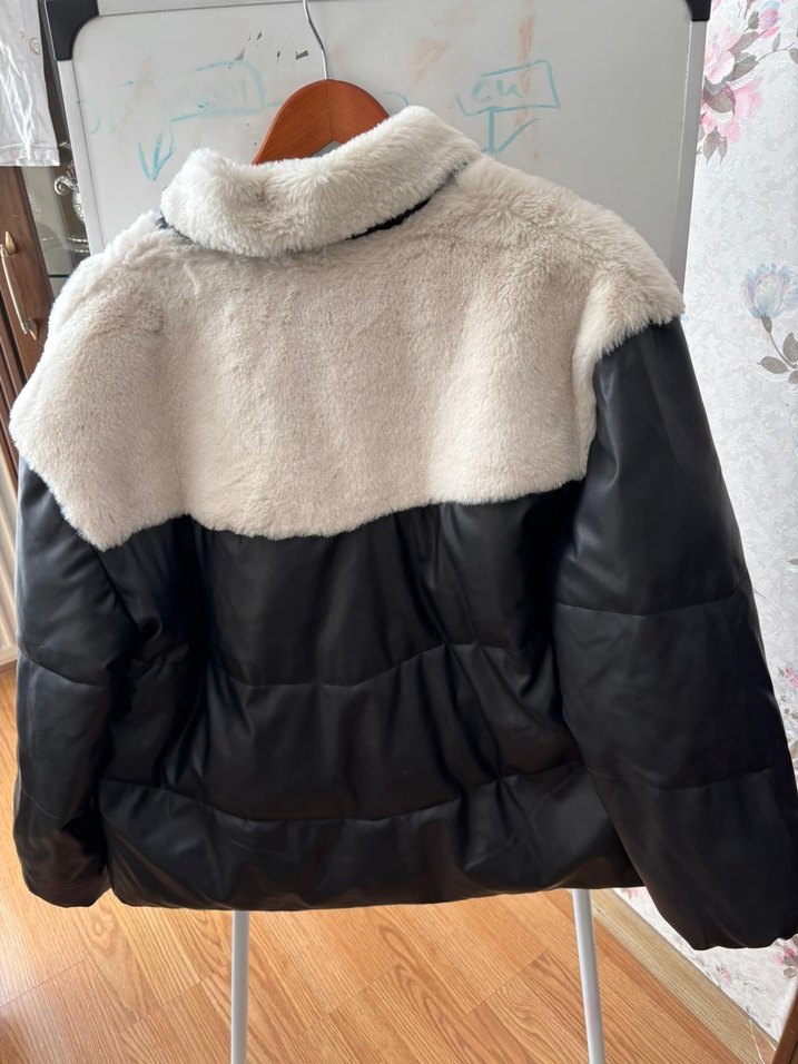 Kürklü Beyaz Kadın Mini Kış Ceketi - Görsel 2