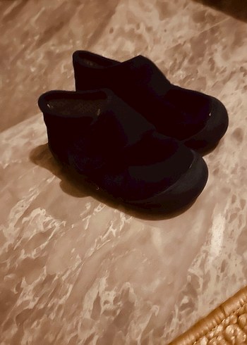 Siyah Benetton Erkek Çocuk Lacivert süet
Bot - Görsel 3