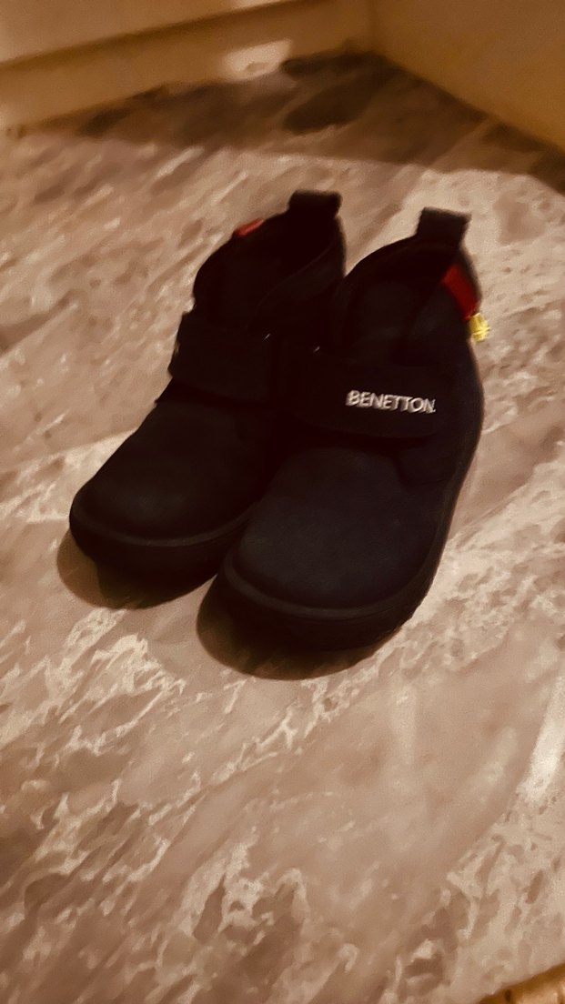 Siyah Benetton Erkek Çocuk Lacivert süet

 Bot - Görsel 2