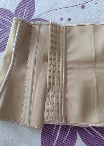 l Beden Bej Beli Saran Hemşire Korsesi Midi Boy