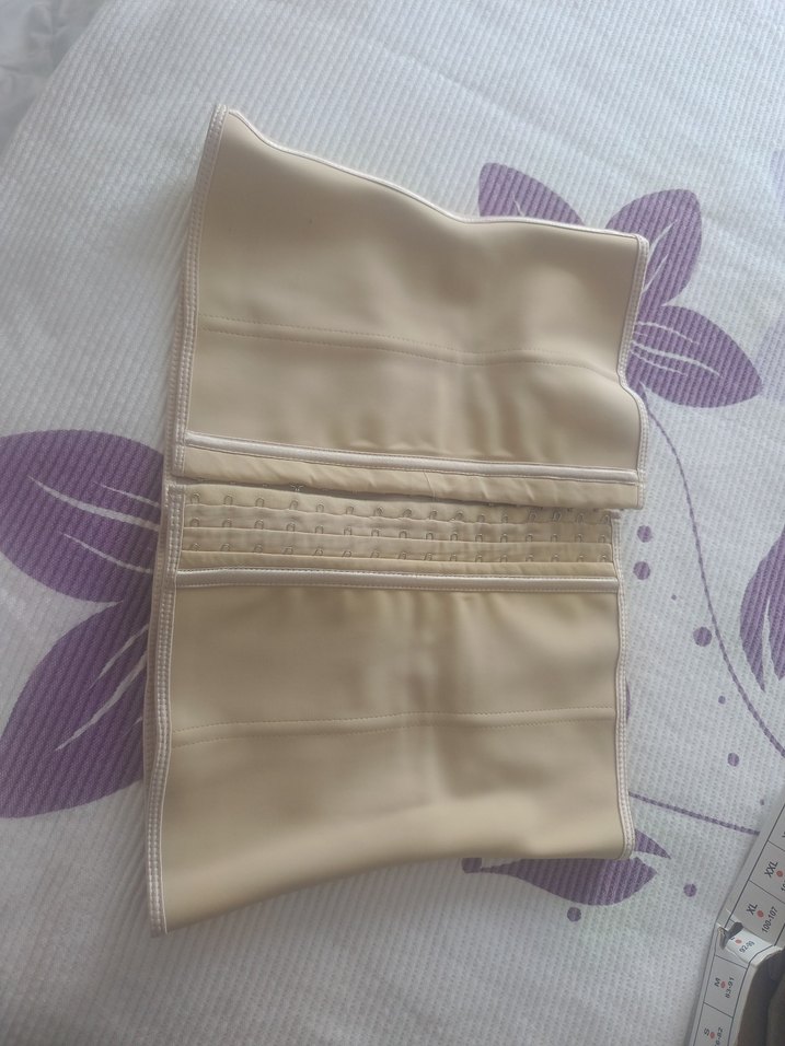 Bej Beli Saran Hemşire Korsesi Midi Boy - Görsel 5