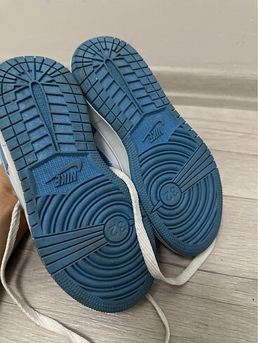 32 Beden mavi Renk Nike replika