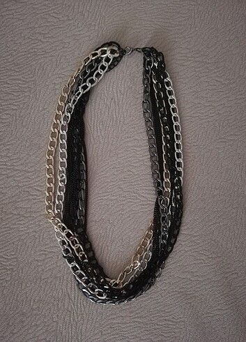 Zincir Metal Kolye 
