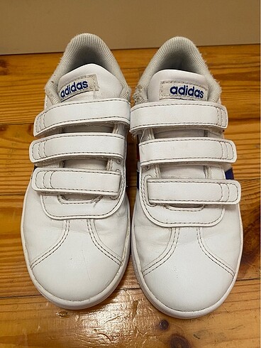 30 Beden Adidas spor ayakkabı