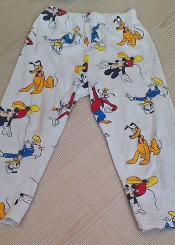 24-36 Ay Beden Beyaz Mickey Mouse Desenli Çocuk Pijama Takımı