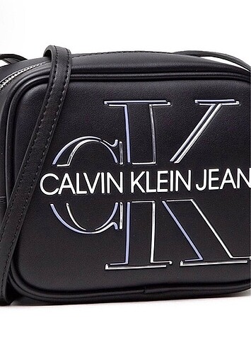 Calvin klein canta