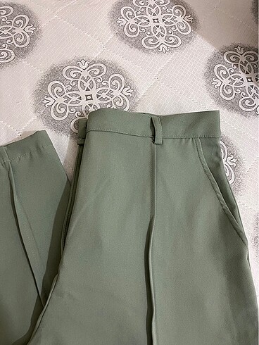 xl Beden Yeşil renk kumaş pantolon
