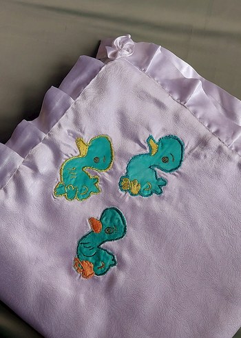 Nakışlı Beyaz Çocuk Yorganı - Görsel 2