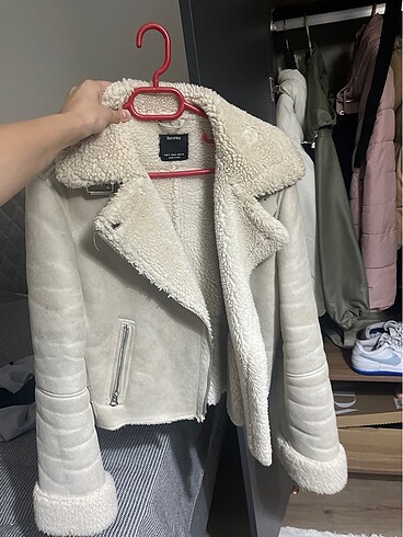 Bershka yünlü ceket
