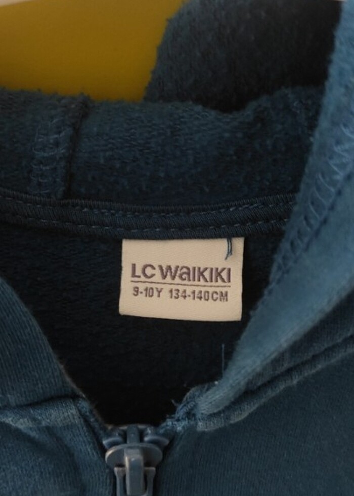 LC Waikiki kapşonlu hırka  - Görsel 2