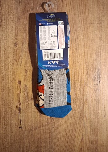 Disney lisanslı Süperman Baskılı Çok Renkli Çorap - Görsel 8