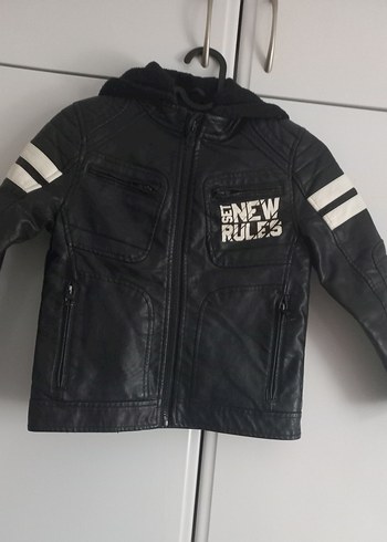 DEFACTO 6-7 Yaş Kapüşonlu Erkek Çocuk Siyah Deri Biker Ceket - Görsel 2