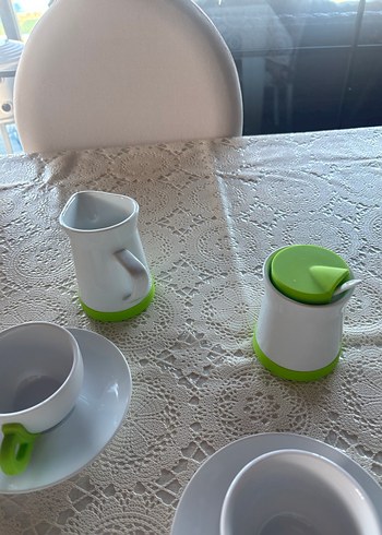 Kütahya Porselen Beyaz ve Yeşil Detaylı Kahve Fincan Seti - Görsel 7