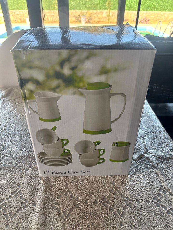 Kütahya Porselen Beyaz ve Yeşil Detaylı Kahve Fincan Seti - Görsel 2