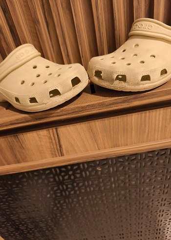 crocs kız çocuk terlik - Görsel 2