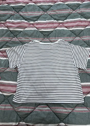 Lacivert Beyaz Çizgili Kısa Kollu Kadın Tişört - Görsel 3