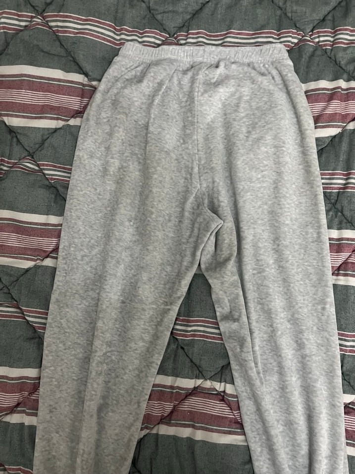 Gri Kadın Rahat Kesim Yumuşak Eşofman Altı - Görsel 4