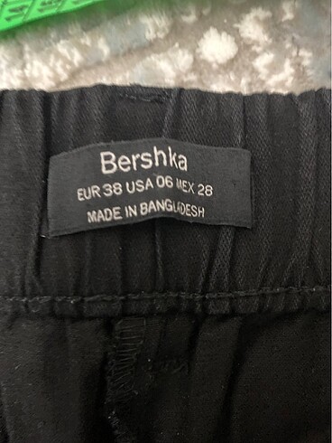 38 Beden Bershka kargo jean