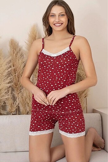 Kırmızı ip Askılı şortlu pijama takımı