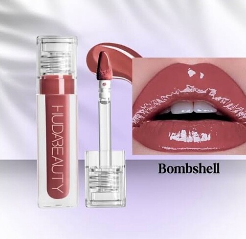 Huda beauty lip gloss
