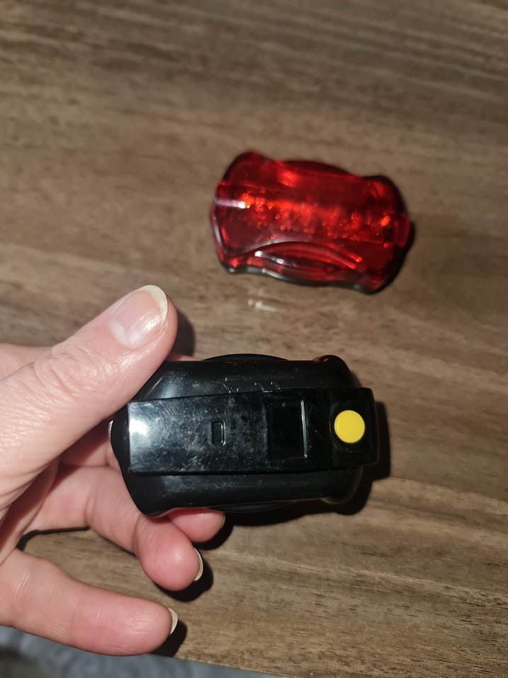 Kırmızı Led Bisiklet Lambası - Görsel 2