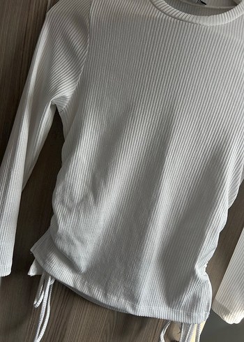 Uzun Kollu Beyaz Kadın Tişört - Görsel 2