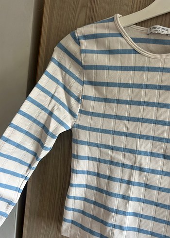 Kadın Mavi Çizgili Uzun Kollu Tshirtü - Görsel 3