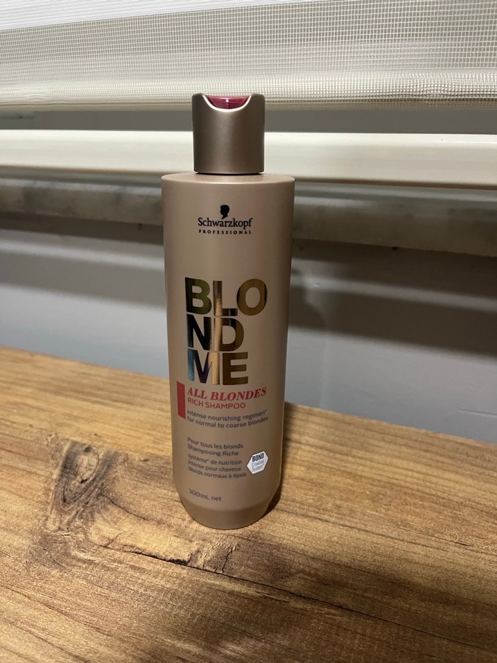 BLONDME All Blondes Rich Shampoo. - Görsel 2