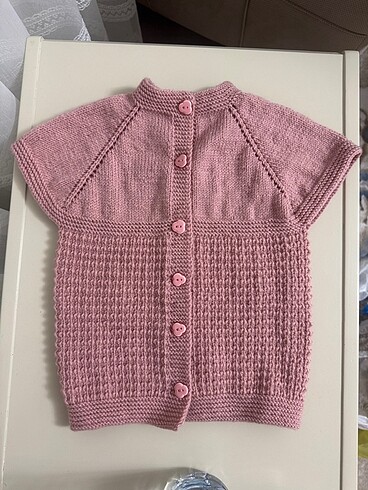 Kız bebek yeleği