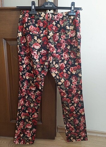 36 Beden Stradivarius Pantolon